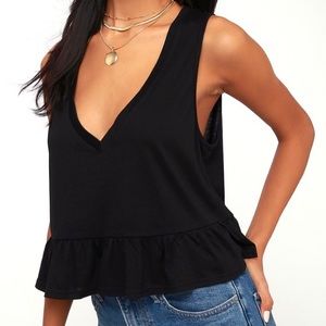 Lulu’s Black V Crop Tank